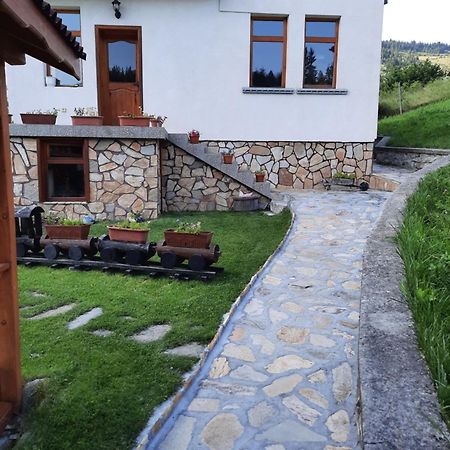 Вила Здравец Yagodina Buitenkant foto