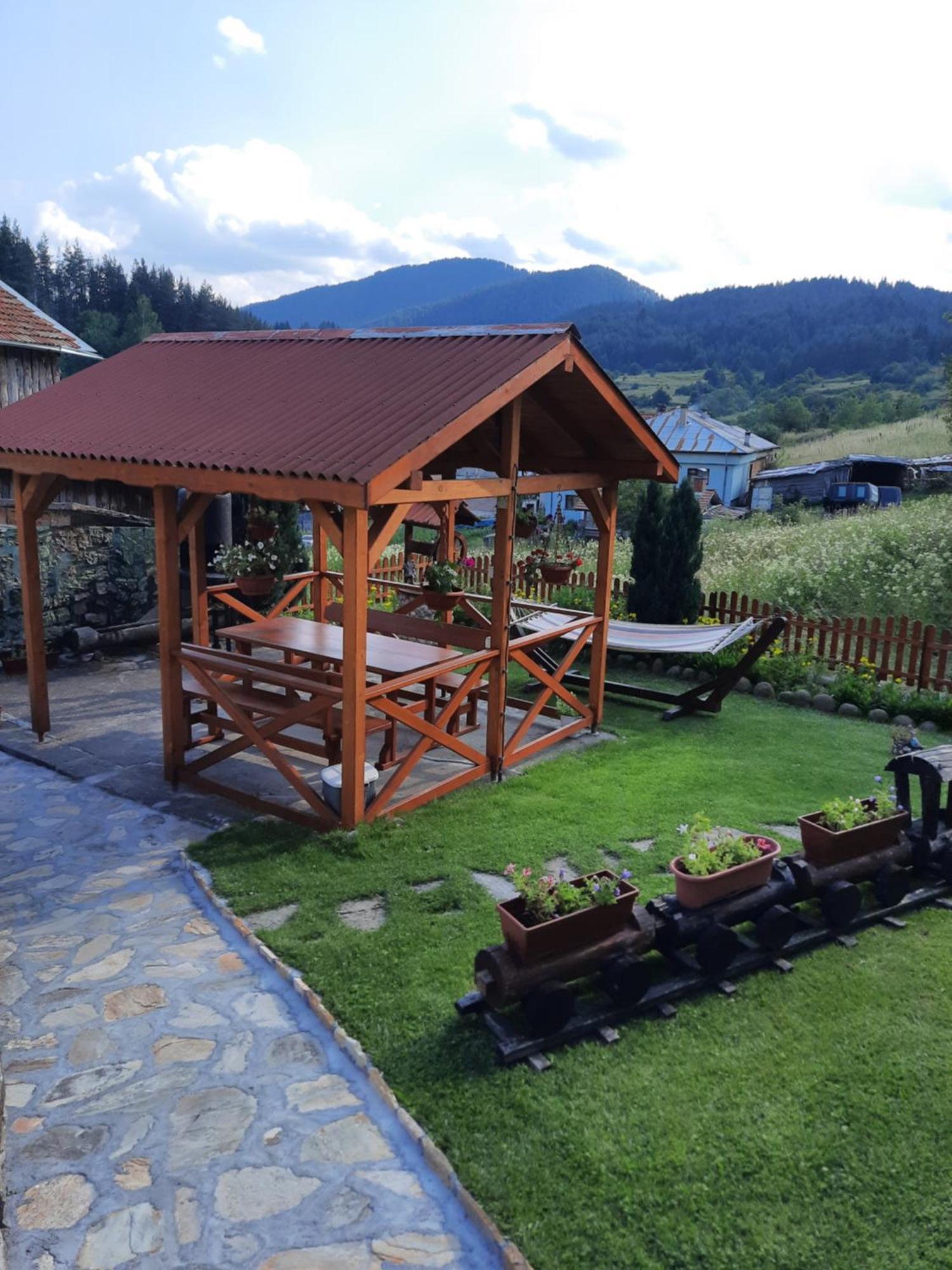 Вила Здравец Yagodina Buitenkant foto
